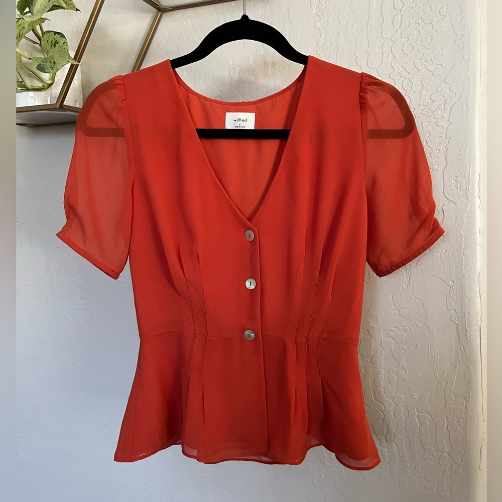 Aritzia Wilfred button down blouse